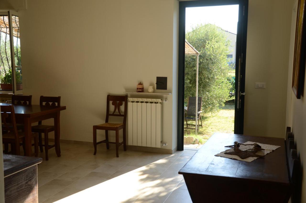 Calicantus Bed And Breakfast Albenga Kültér fotó